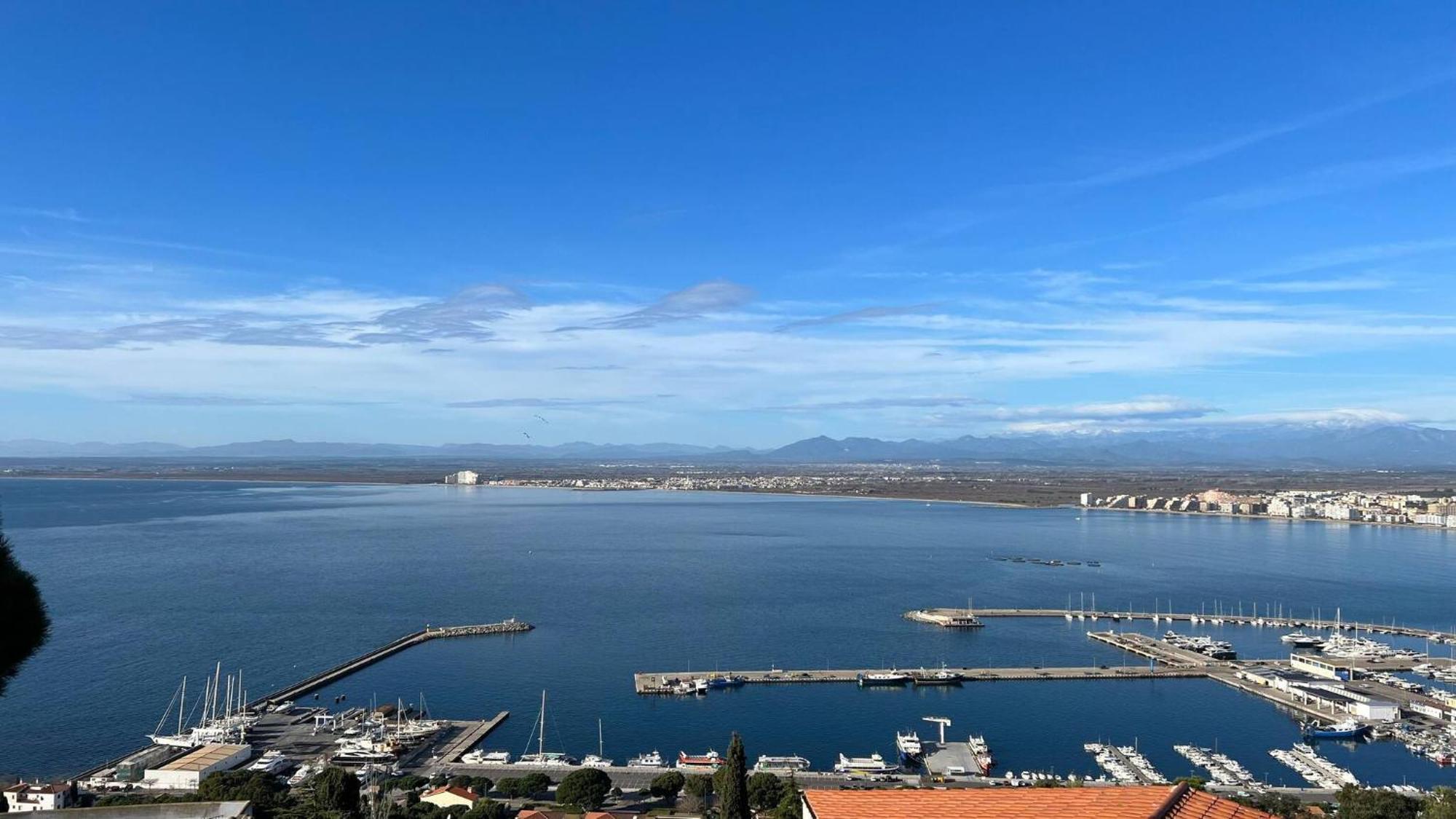 Apartamento Casa Linda Con Vistas Espectaculares Av-40 Roses Buitenkant foto